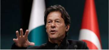 Imran Khan expresses Pak's resolve to stand with Saudi Arabia
