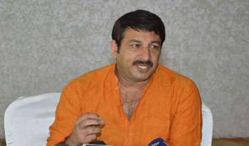 Infighting in AAP, Sisodia too may leave: Manoj Tiwari 