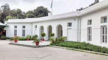 Over 80 ex-MPs yet to vacate official bungalows in Lutyens' Delhi despite warning