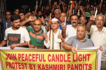 Kashmiri Pandits pay homage to martyrs