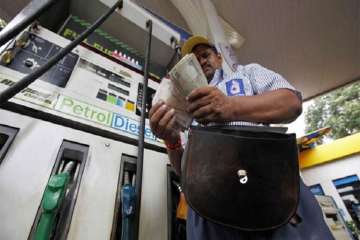 'Petrol, diesel prices may shoot up by Rs 5-6 a litre'