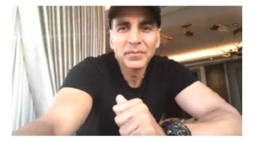 Akshay Kumar thanks fans for showering all the love and wishes on birthday, watch video