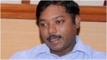 Another IAS officer Shashikanth Senthil resigns, says democracy compromised