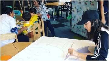 Sunny Leone spends playful time with sons Noah and Asher, see picture