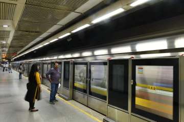 Snag hits services on Delhi Metro's Yellow Line