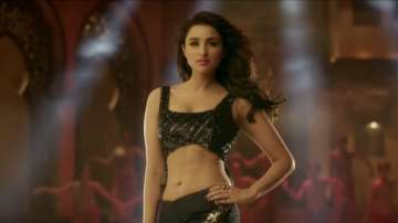 "My waist is the sexiest part of my body", says Parineeti and we couldn't agree more!