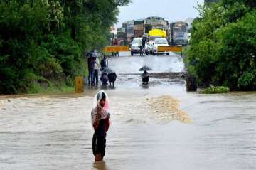 Heavy rains causes water logging at several places in Jammu