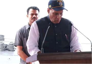 Pak PM going door-to-door around the world, creating content for cartoonists: Rajnath Singh 