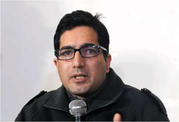 Shah Faesal withdraws plea challenging detention from Delhi HC