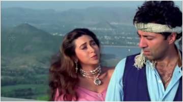 Latest Bollywood News Actors Sunny Deol and Karisma Kapoor who were shooting for film Bajrang in 199
