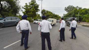 Under new traffic rules, 'helmet' challan for bus driver in Noida