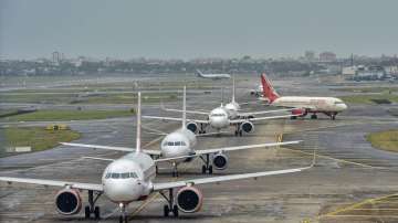 30 flights cancelled at Mumbai airport, 118 delayed