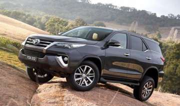 Toyota Fortuner, Altis offered with discounts worth over ₹ 2 lakh