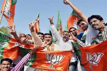Campaigning for UP assembly by-polls comes to end; law and order, Article 370 in focus (Representati