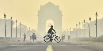 Delhi air turns 'hazardous' 