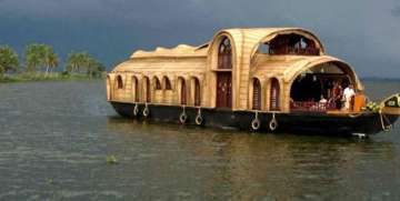 Odisha soon to have houseboats in Chilika, Bhitarkanika