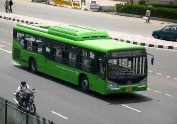 1 killed, 3 injured as DTC bus hits several vehicles in Sagarpur