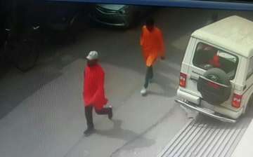 CCTV captures Kamlesh Tiwari's attackers 