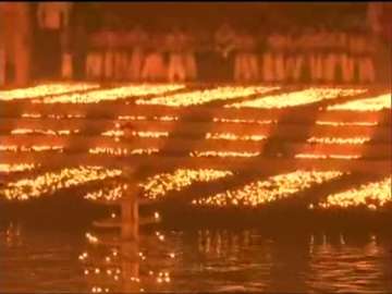 Record 6 lakh diyas lit on Saryu riverbank in Ayodhya on eve of Diwali