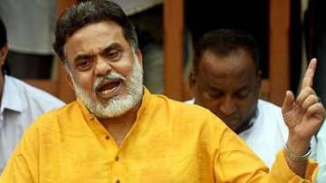 Why was 'nikamma' absent? Sanjay Nirupam to Milind Deora over a rally 