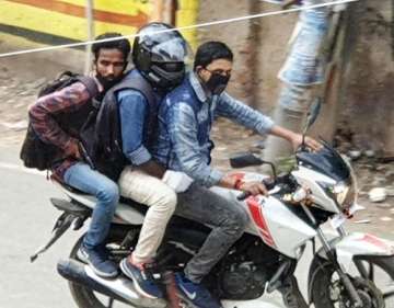 A CCTV photo shows three robbers who allegedly shot at Gahana Ghar jewellery shop owner, in Ranchi.