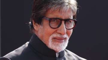 Amitabh Bachchan’s fans correct him on Twitter after he shares fake video