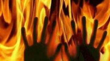 Drunkard son burnt alive by parents in Telangana