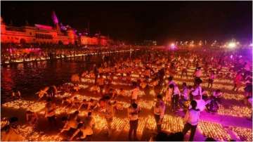 Dev deepawali will be celebrated at the Jhulelal Ghat and the Aarti will be performed at Kudia Ghat. Representational image