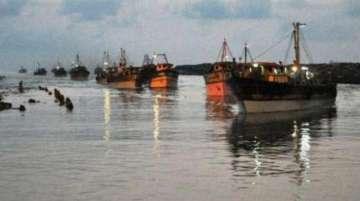 8 fishermen from Tamil Nadu held by Lankan navy