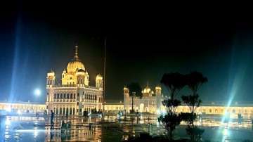 Obeisance at Darbar Sahib: Emotional and spiritual moment for devotees
