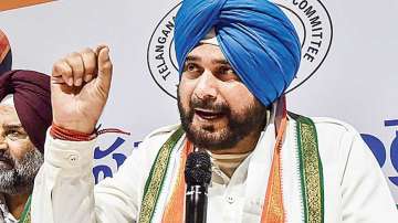 Navojot Singh Sidhu writes second letter to MEA, seeks permission to visit Pak for Kartarpur ceremon