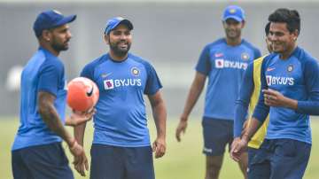 Rohit Sharma, Ravi Shastri impressed with new wicket of Arun Jaitley Stadium