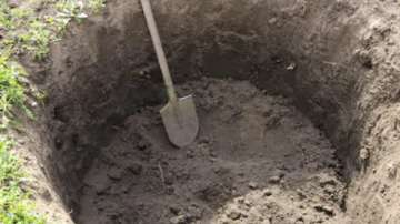 Never dig a pit in north-west direction of the house. Here's why