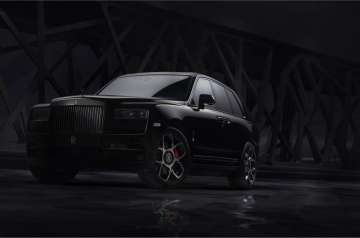 The $325,000 Rolls-Royce Cullinan Luxury SUV Debuts: Photos, Details