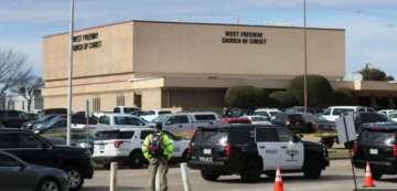 2 dead, 1 critically injured in Texas church shooting