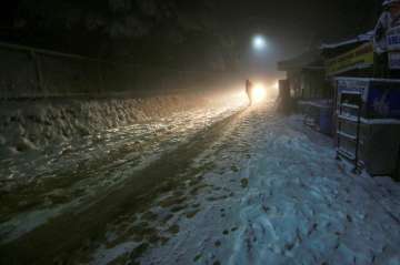 Srinagar records coldest night of season