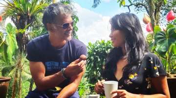 Milind Soman shared a throwback picture on his Instagram