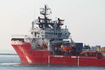 'Ocean Viking' saves 162 migrants from Mediterranean Sea