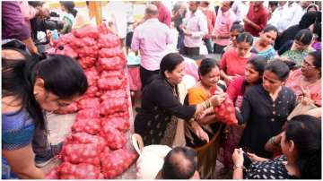 Onion prices Kolkata