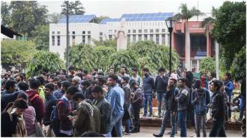 CAA row: Jamia University declares winter vacation after protest 