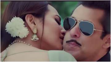 Salman Khan and Sonakshi Sinha share mushy moments in the latest romantic Dabangg 3 teaser