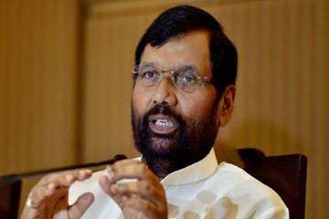 Case filed against Paswan over onion price rise