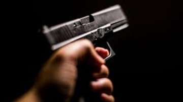 Man accidently shoots self in foot while showing off pistol to woman friend
