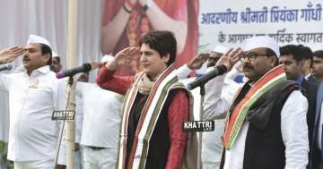 Congress worker breaches security cordon to reach dais where Priyanka was seated in Lucknow