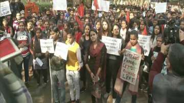 ABVP takes out march in DU against 'Left violence', supporting CAA