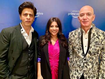 Amazon CEO Jeff Bezos (right) with actor Shah Rukh Khan and movie director Zoya Akhtar at an event in Mumbai on Thursday