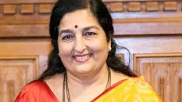 SC relief for singer Anuradha Paudwal: Stay on Kerala family court order