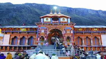 Badrinath to reopen for devotees on April 30