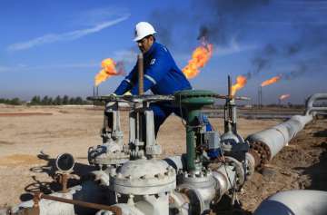 Oil prices jump 4% after US air strike