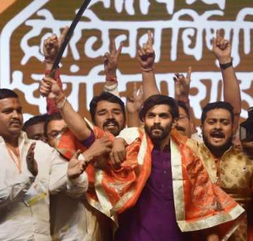 Another 'son-rise' in Thackeray clan: Raj Thackeray's son Amit formally launched into politics